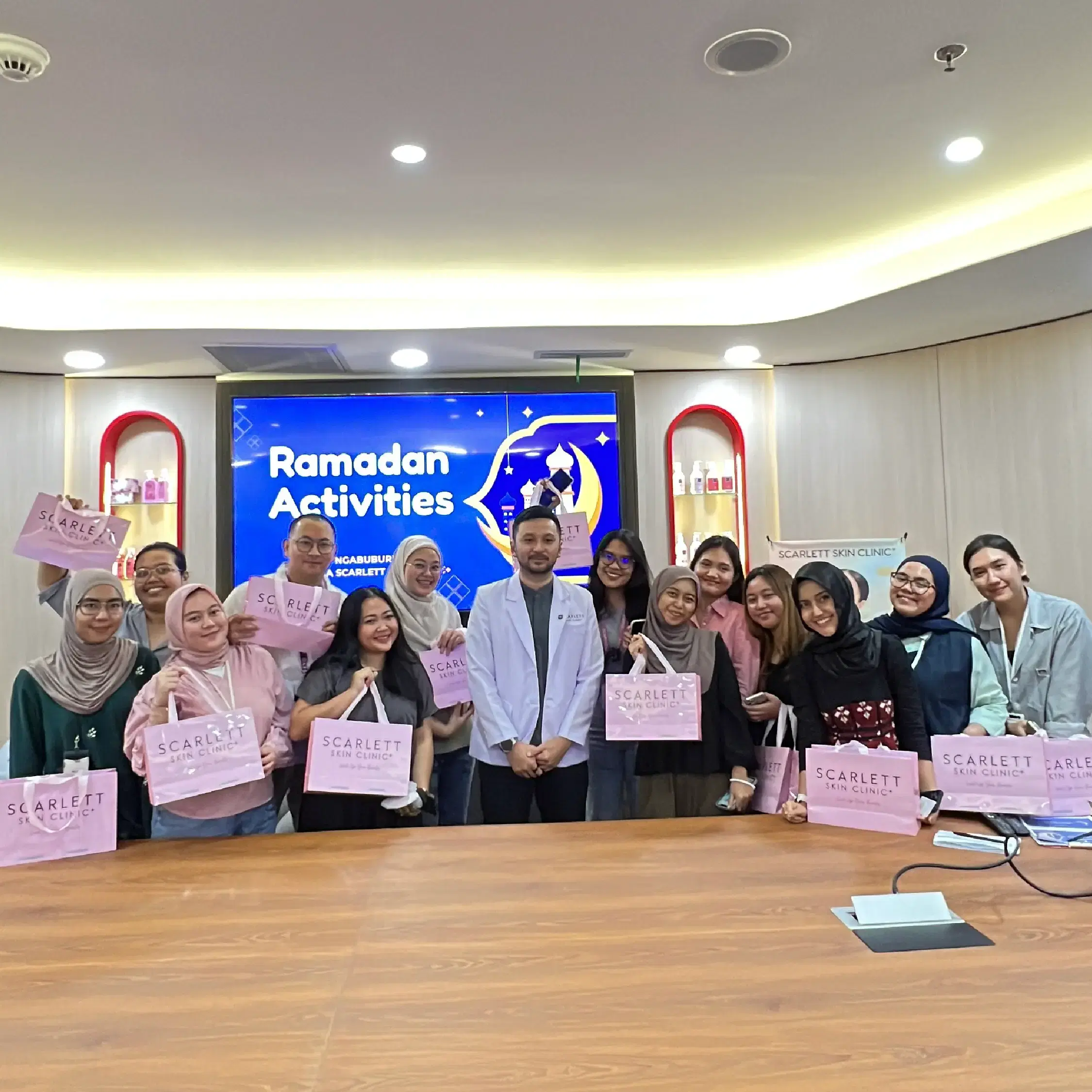 Ngabuburit With Scarlett Skin Clinic&#8314;